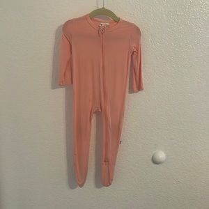 Kyte Baby Zip Footie in Peach 🍑 6-12 months